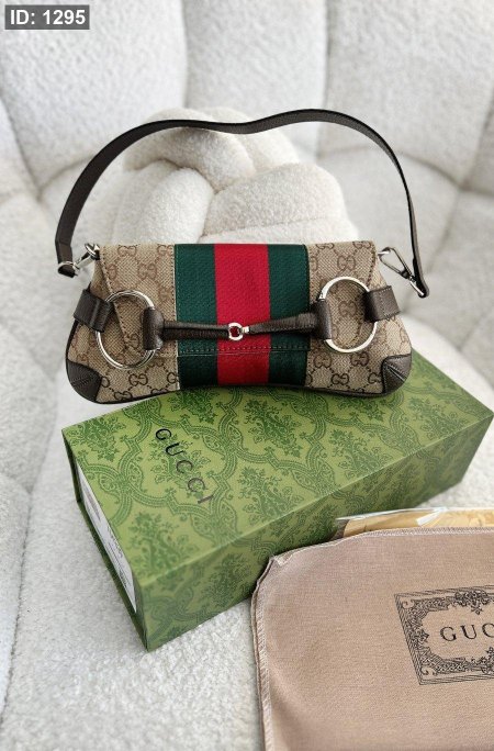 شنطة -Gucci Horsebit / شامل علبة